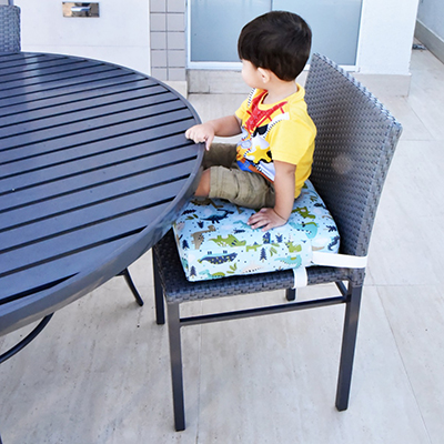 Assento Almofada de Elevação Infantil para Cadeira de Alimentação Cadeirinha de Crianças Bebês UNIVERSAL - Estampa Dinossauro Dino Dyno Menino Menina